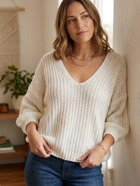 Miracle V Neck Sweater